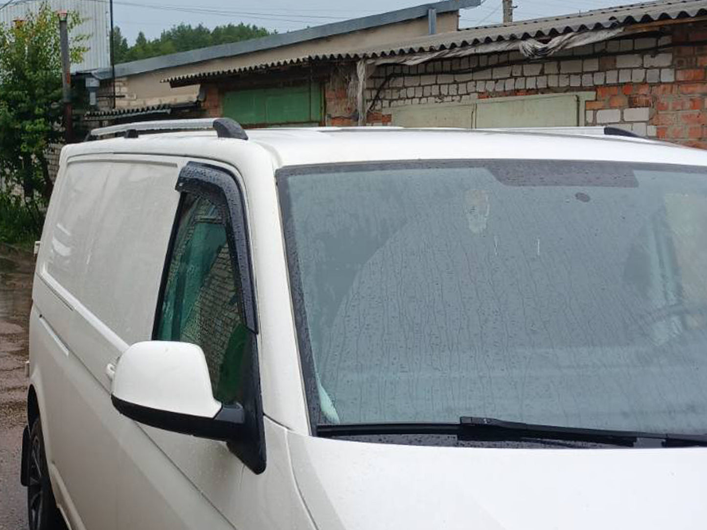 Chrome Roof Rails for Volkswagen T5 Caravelle 2004-2010 - image 4