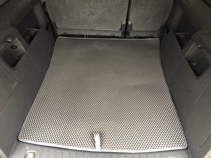 Trunk mat V2 MAXI (EVA, black) for Volkswagen Caddy 2010-2015 - Reelken Auto