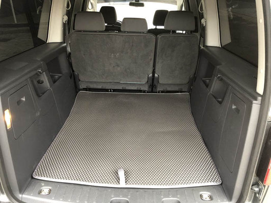 Trunk mat V2 MAXI (EVA, black) for Volkswagen Caddy 2010-2015 - Reelken Auto