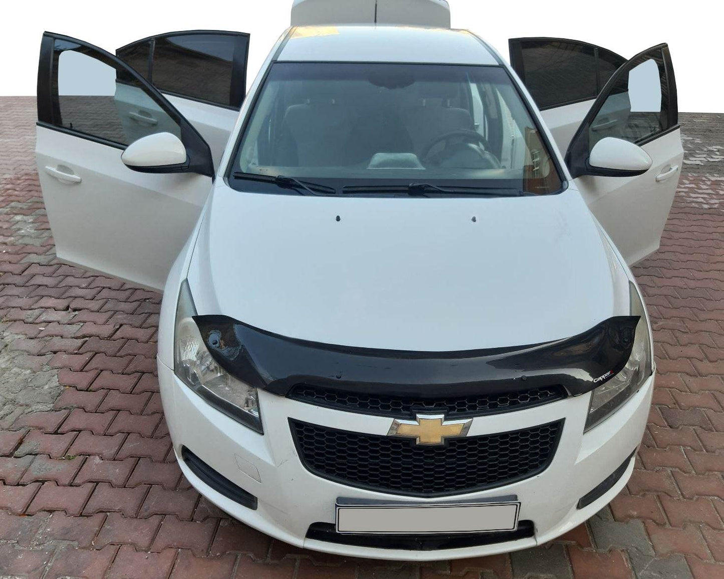 The hood deflector (Eurocap) for Chevrolet Cruze 2009-2015 - Reelken Auto