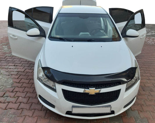 The hood deflector (Eurocap) for Chevrolet Cruze 2009-2015 - Reelken Auto