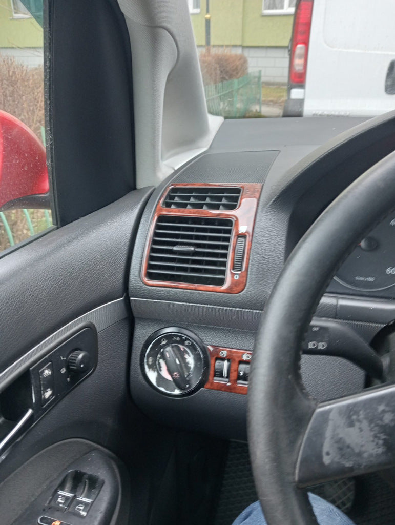 Panel overlay for Volkswagen Touran 2003-2010 - image 9