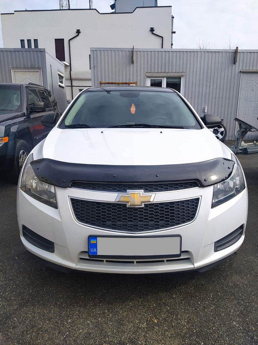 The hood deflector (Eurocap) for Chevrolet Cruze 2009-2015 - Reelken Auto