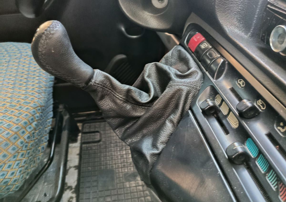 Leather Gear Shift Boot for Fiat Scudo 1996-2007 - image 1