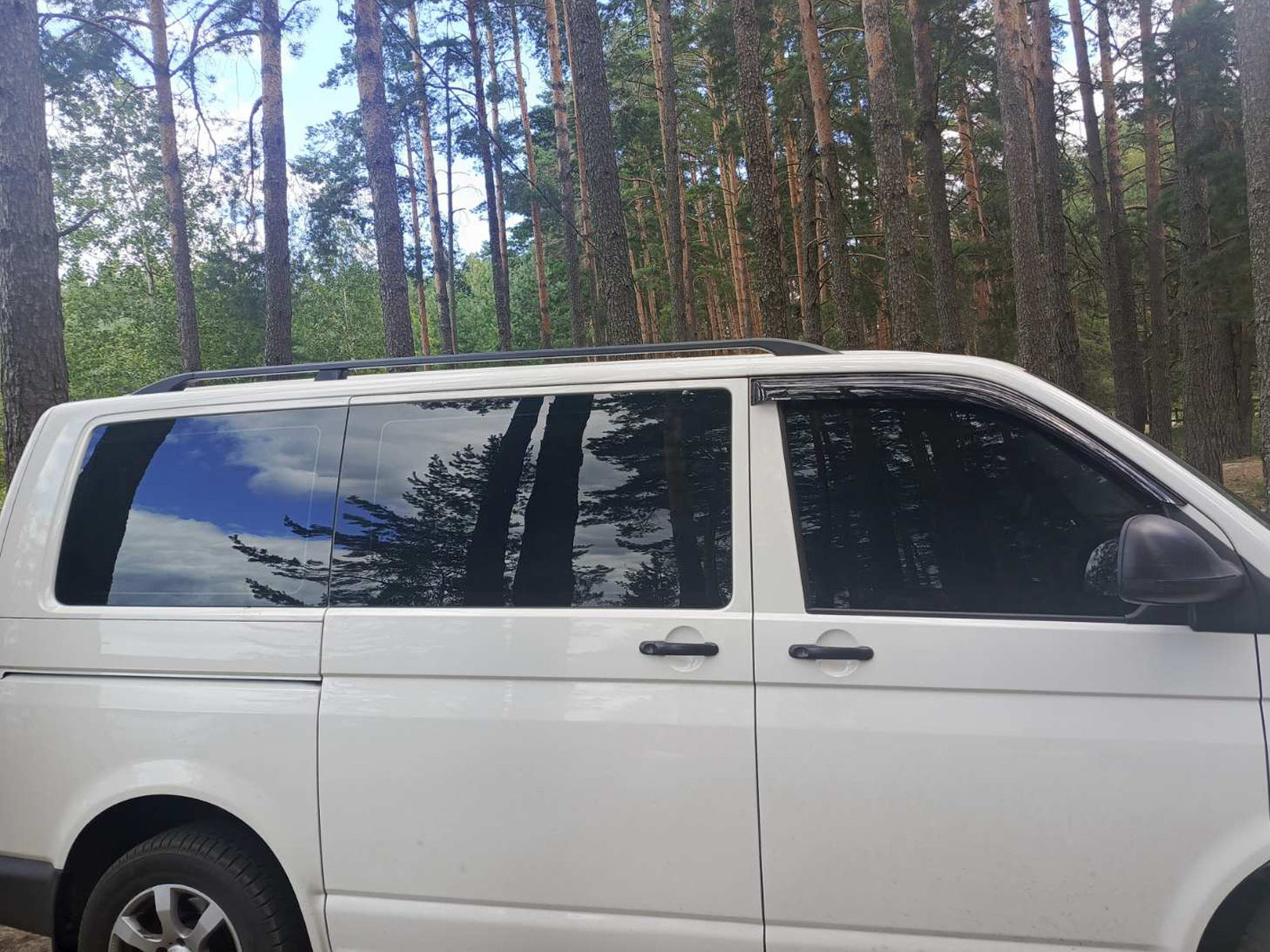 Black Roof Rails for Volkswagen T5 Transporter 2003-2010 - image 21