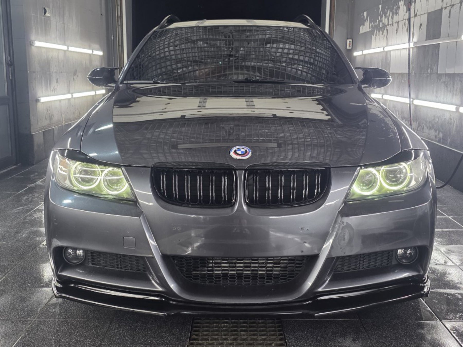 Kidney Grilles M-Look (for E-90/91, 2005-2008, Gloss Black) for BMW 3 Series E90/E91 2005-2011 - image 2