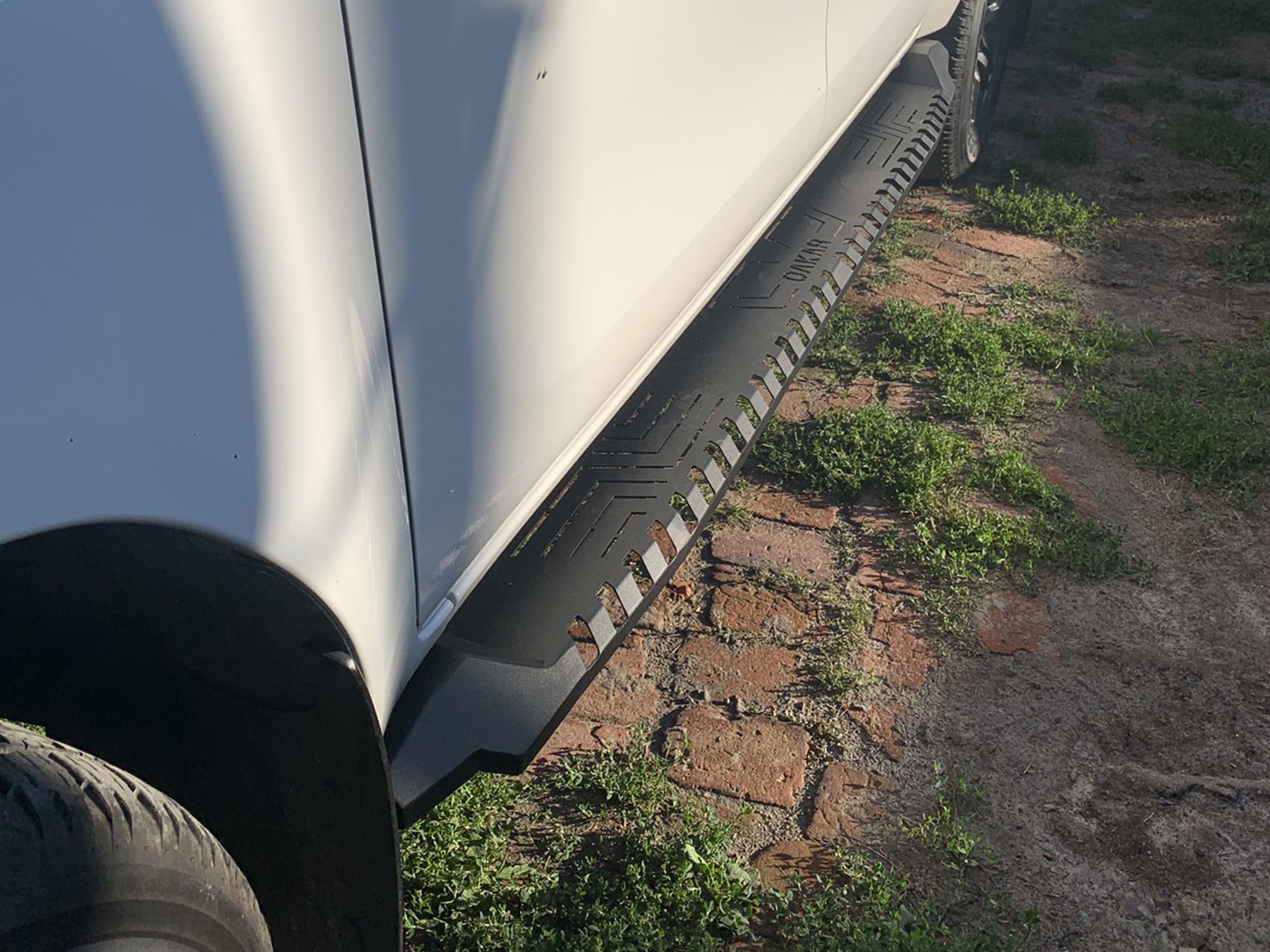 Side Steps Dakar V1 without LED (2 pcs, metal) for Toyota Hilux 2015- - image 1