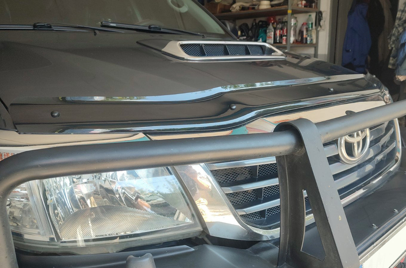 Hood Deflector 2011-2015 (EuroCap) for Toyota Hilux 2006-2015 - image 6