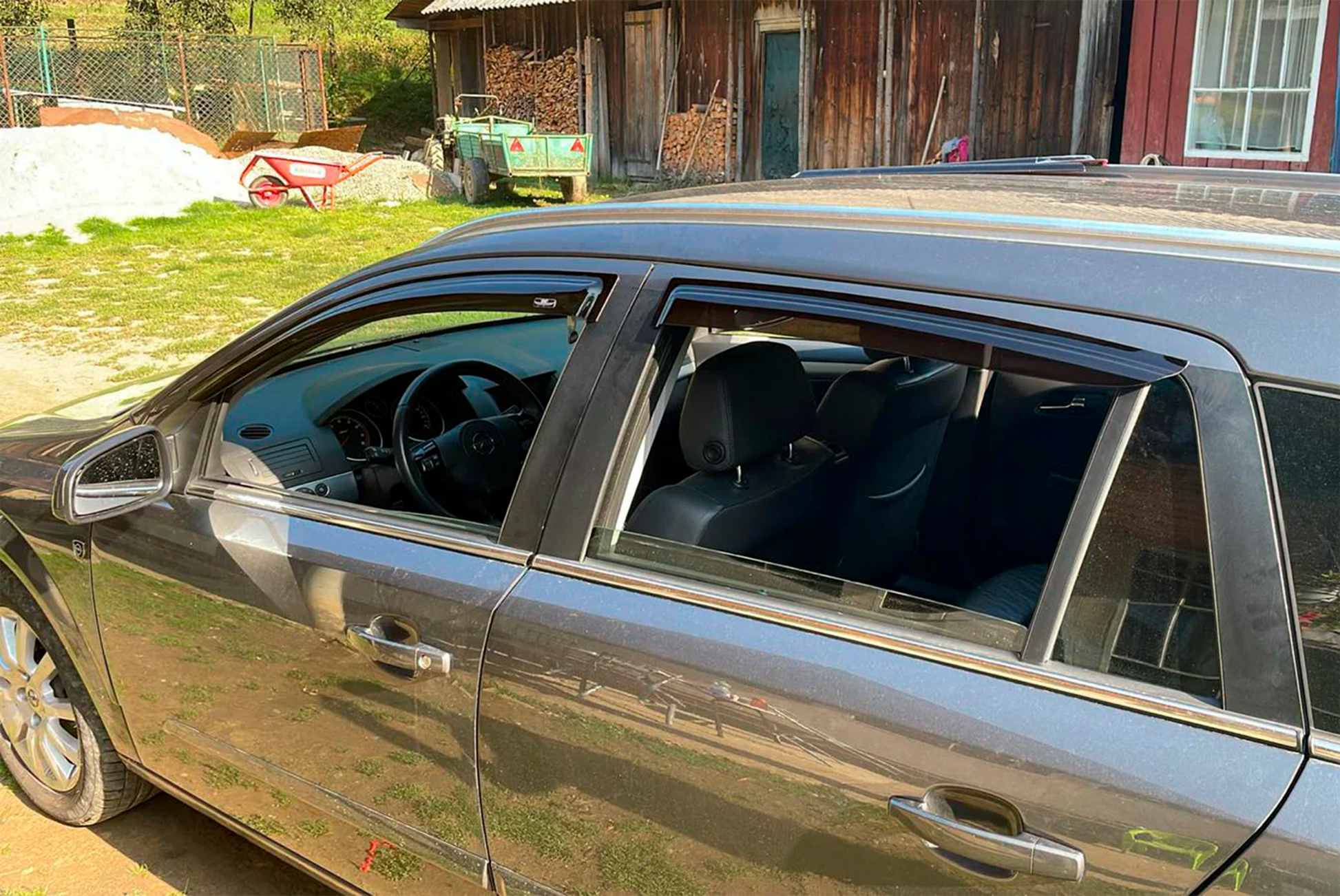 Window Deflectors WG (4 pcs, HIC) for Opel Astra H 2004-2013 - image 6