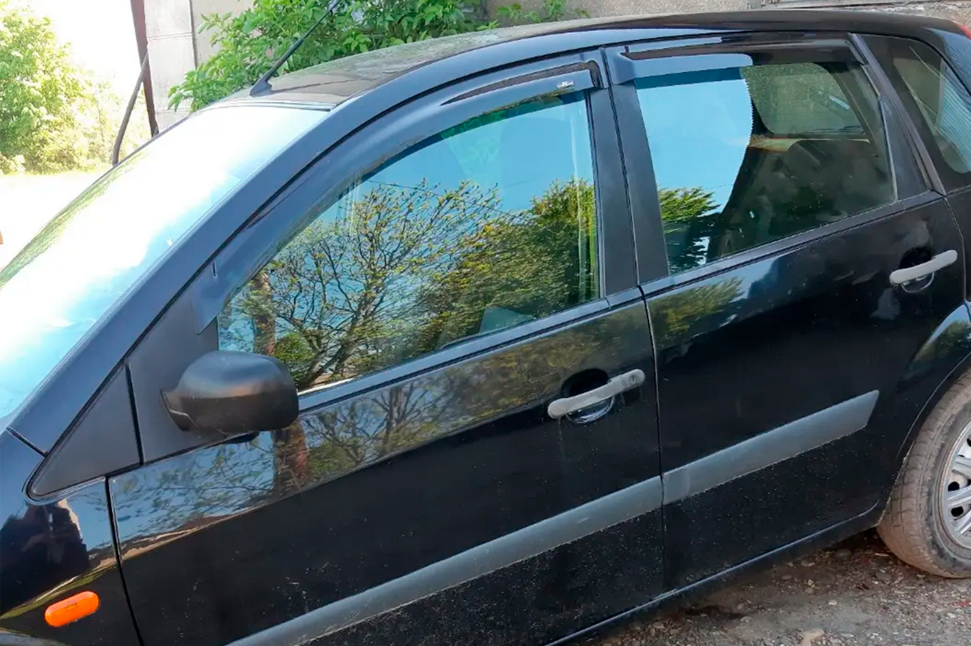 Window Deflectors (4 pcs, HIC) for Ford Fiesta 2002-2008 - image 2