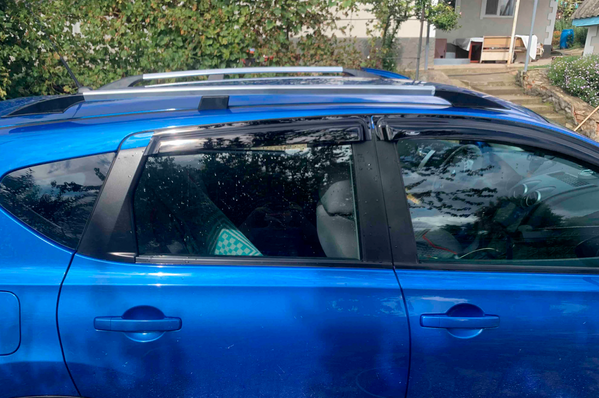 Window Deflectors (4 pcs, HIC) for Nissan Qashqai 2010-2014 - image 10
