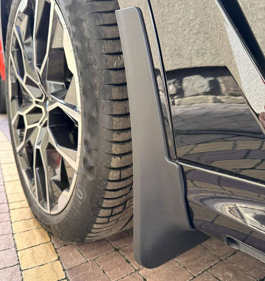 Premium Mud Flaps without Side Skirts (4 pcs) for BMW X7 G07 2019- - image 1