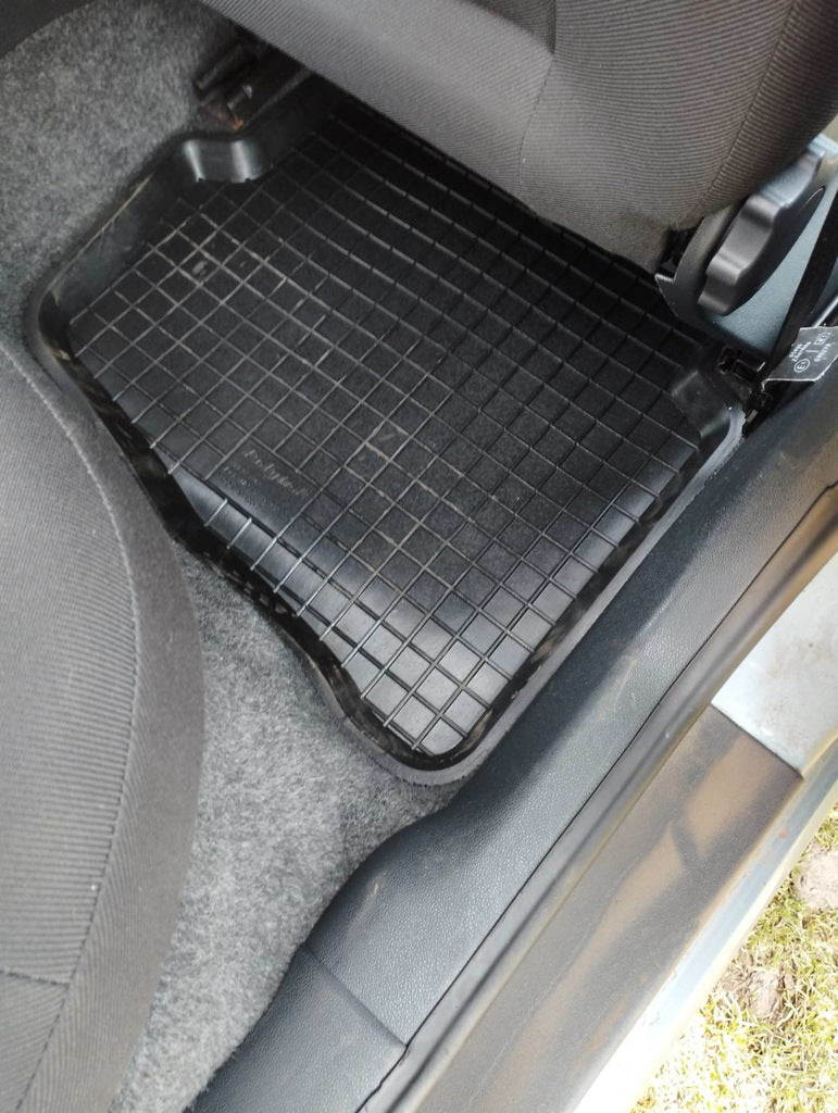 Rubber floor mats with edge (4 pcs, Polytep) for Skoda Fabia 2000-2007 - image 3