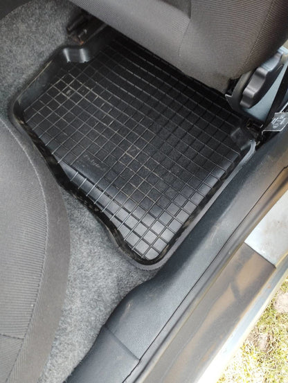 Rubber floor mats with edge (4 pcs, Polytep) for Skoda Fabia 2000-2007 - image 3