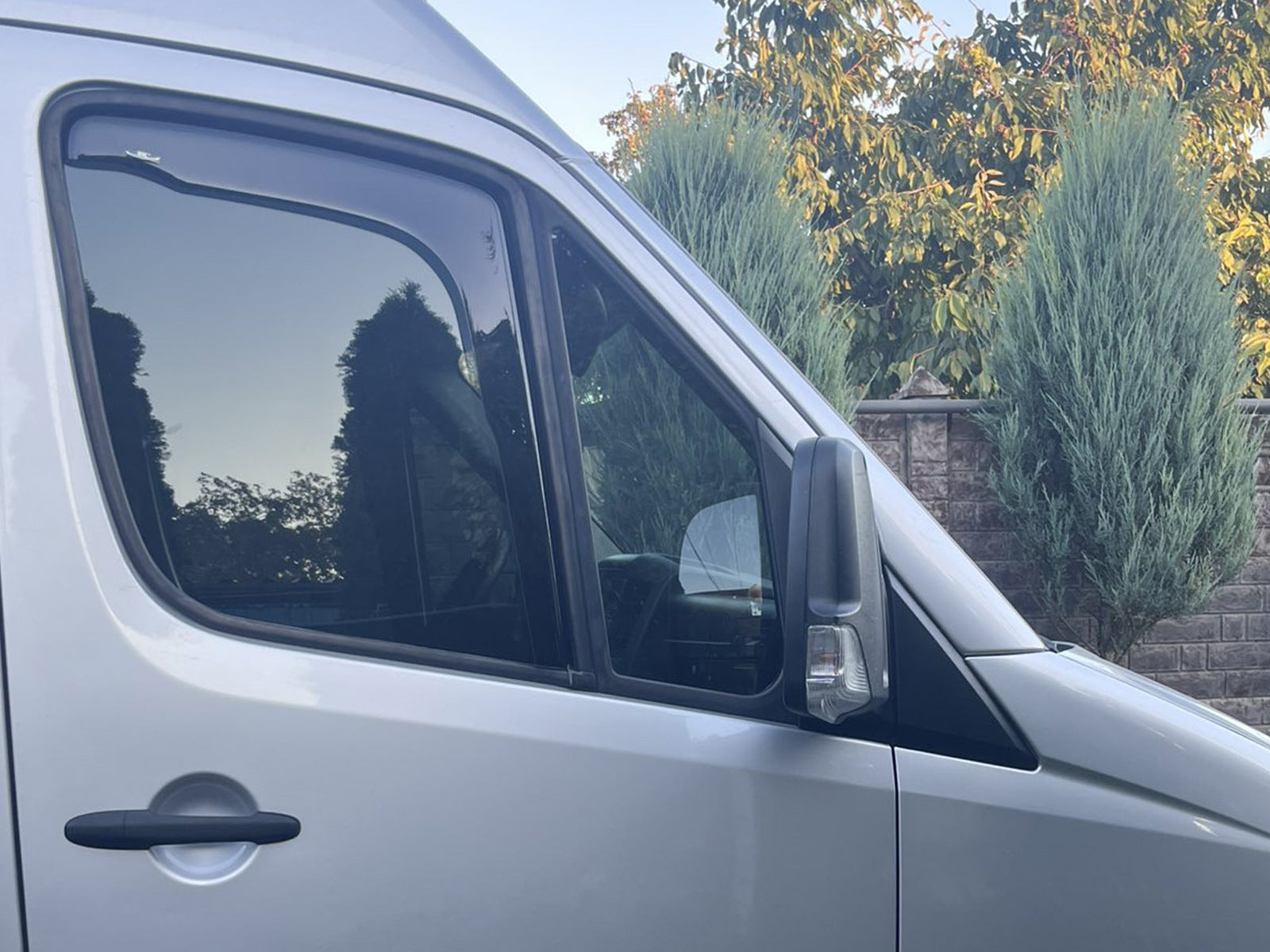 In-channel window deflectors (2 pcs, HIC) for Mercedes Sprinter W906 2006-2018 - image 3