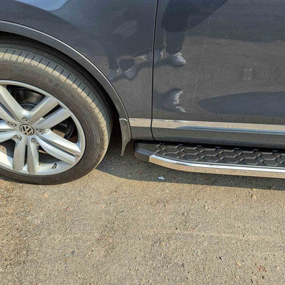 BlackLine lateral platforms (2 PCs, aluminum) for Volkswagen Touareg 2010-2018 - Reelken Auto