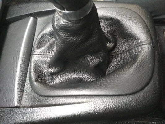 Gear Shift Boot Leather for Volkswagen Passat B5 1997-2005 - image 1