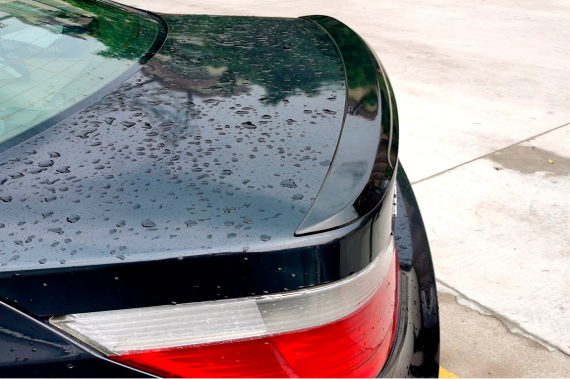 M5-Style Spoiler (Gloss Black) for BMW 5 Series E60/E61 2003-2010 - image 1