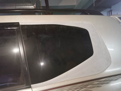 Complete edging of windows design LC300 (stainless steel) for Toyota Land Cruiser 200 - Reelken Auto