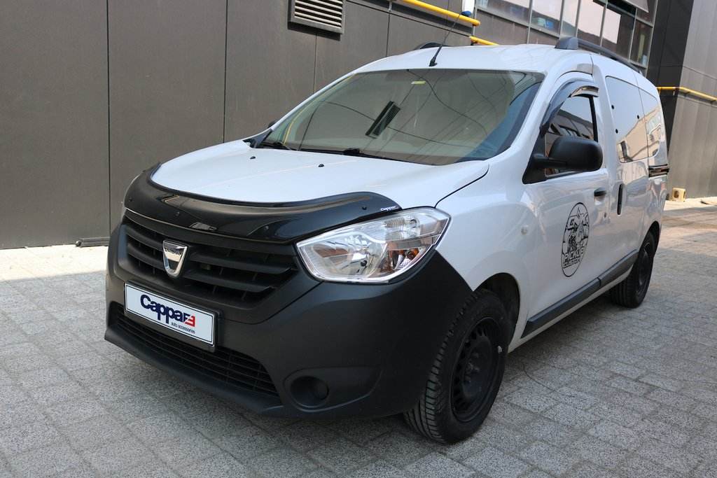 The hood deflector (EuroCap) for Dacia Lodgy 2012-2022 - Reelken Auto