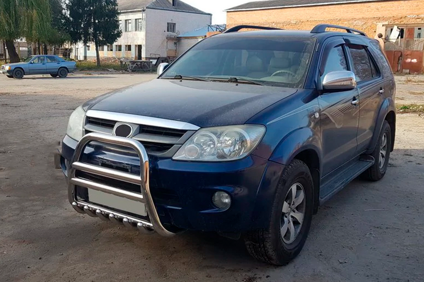 Bull Bar F12-11 Stainless Steel for Toyota Fortuner 2006-2015 - image 2