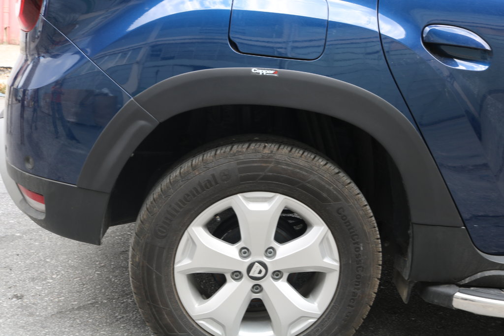 Wide Fender Flares (8 pcs, ABS) for Dacia Duster 2018-2024 - image 3