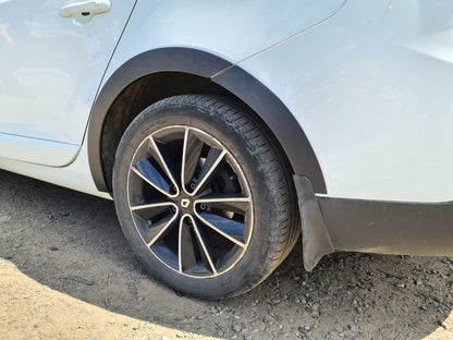 Fender flares (8 pcs, black) for Renault Megane III 2009-2016 - image 9