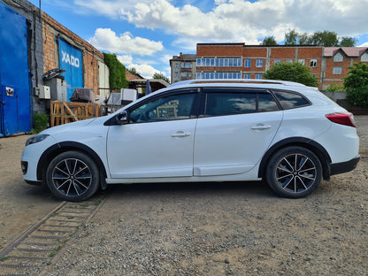 Fender flares (8 pcs, black) for Renault Megane III 2009-2016 - image 3