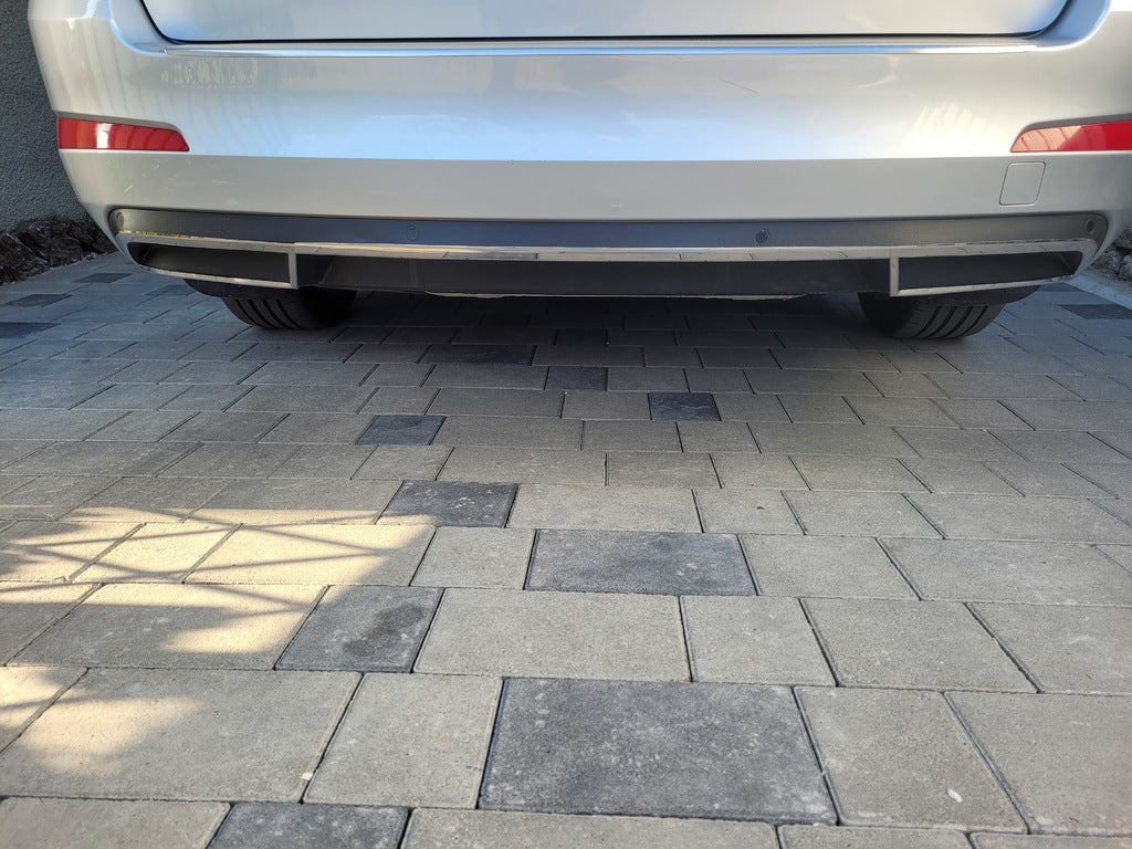 Rear diffuser detour (stainless steel) for Skoda Octavia III A7 2013-2019 - image 3
