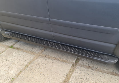 Side Steps Allmond Black (2 pcs, aluminum) for Volkswagen T5 Transporter 2003-2010 - image 2