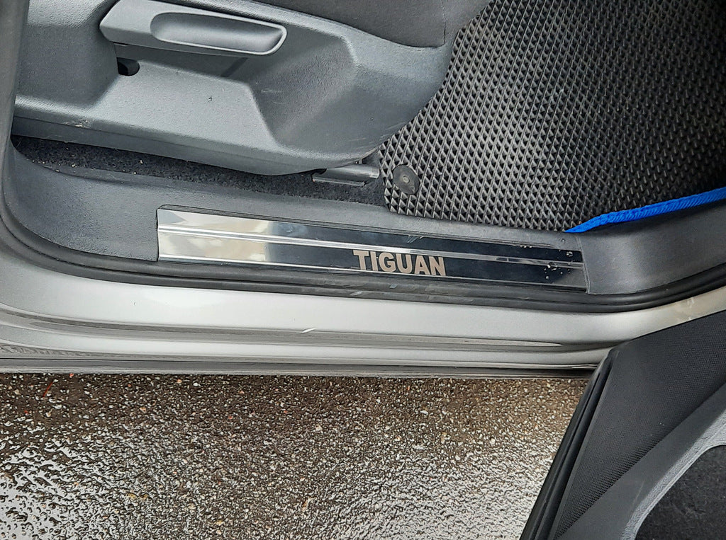 Stainless Steel Door Sill Protectors Carmos for Volkswagen Tiguan 2016-2023 - image 1