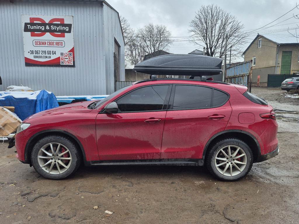 Auto box Niken black (450 l) - Reelken Auto