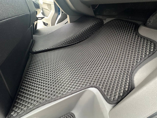 Mats 2024+ (3pcs, EVA, Black) for Volkswagen Crafter 2016- - image 2