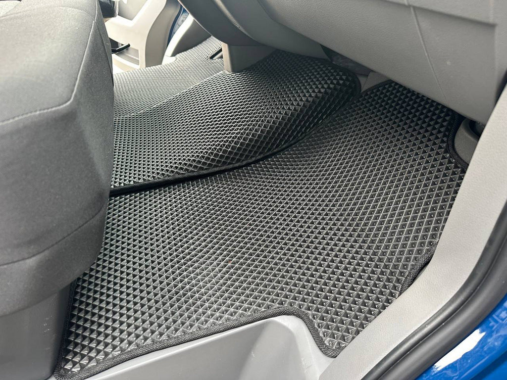 Mats 2024+ (3pcs, EVA, Black) for Volkswagen Crafter 2016- - image 3