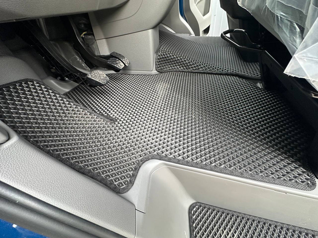 Mats 2024+ (3pcs, EVA, Black) for Volkswagen Crafter 2016- - image 5