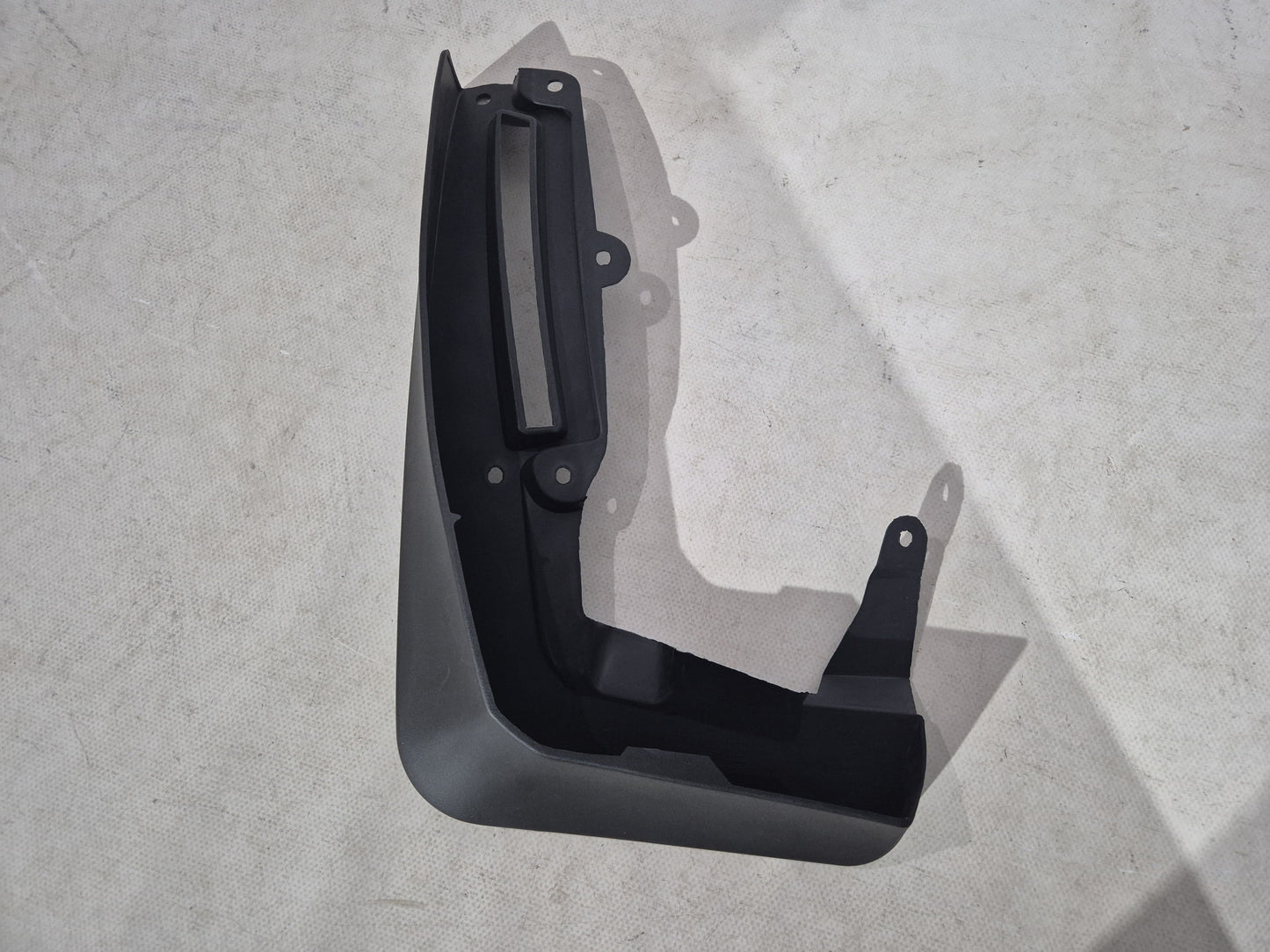 Premium front left mudflap for G11/12 (1 pc) for BMW 7 Series G11/G12 2015-2022 - image 4