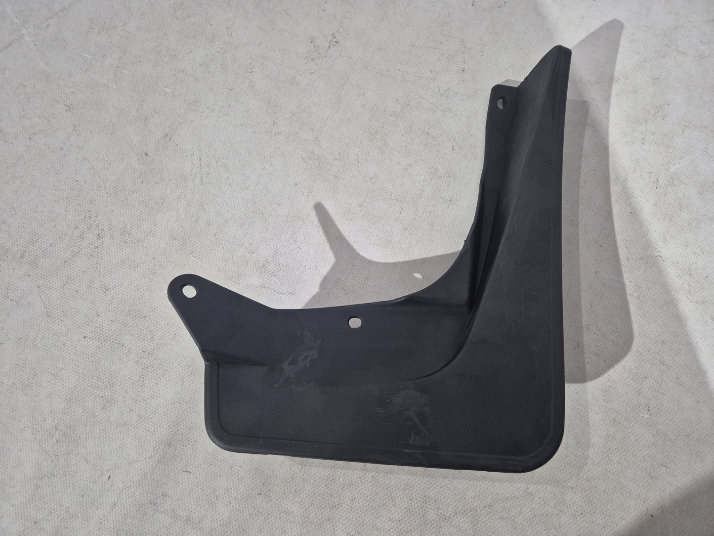 Premium rear left mud flap for G11/12 (1 pc) for BMW 7 Series G11/G12 2015-2022 - image 3