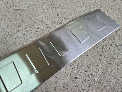 Rear bumper protector stainless steel (Omsa) Clearance for Volkswagen T4 Transporter 1990-2003 - image 3