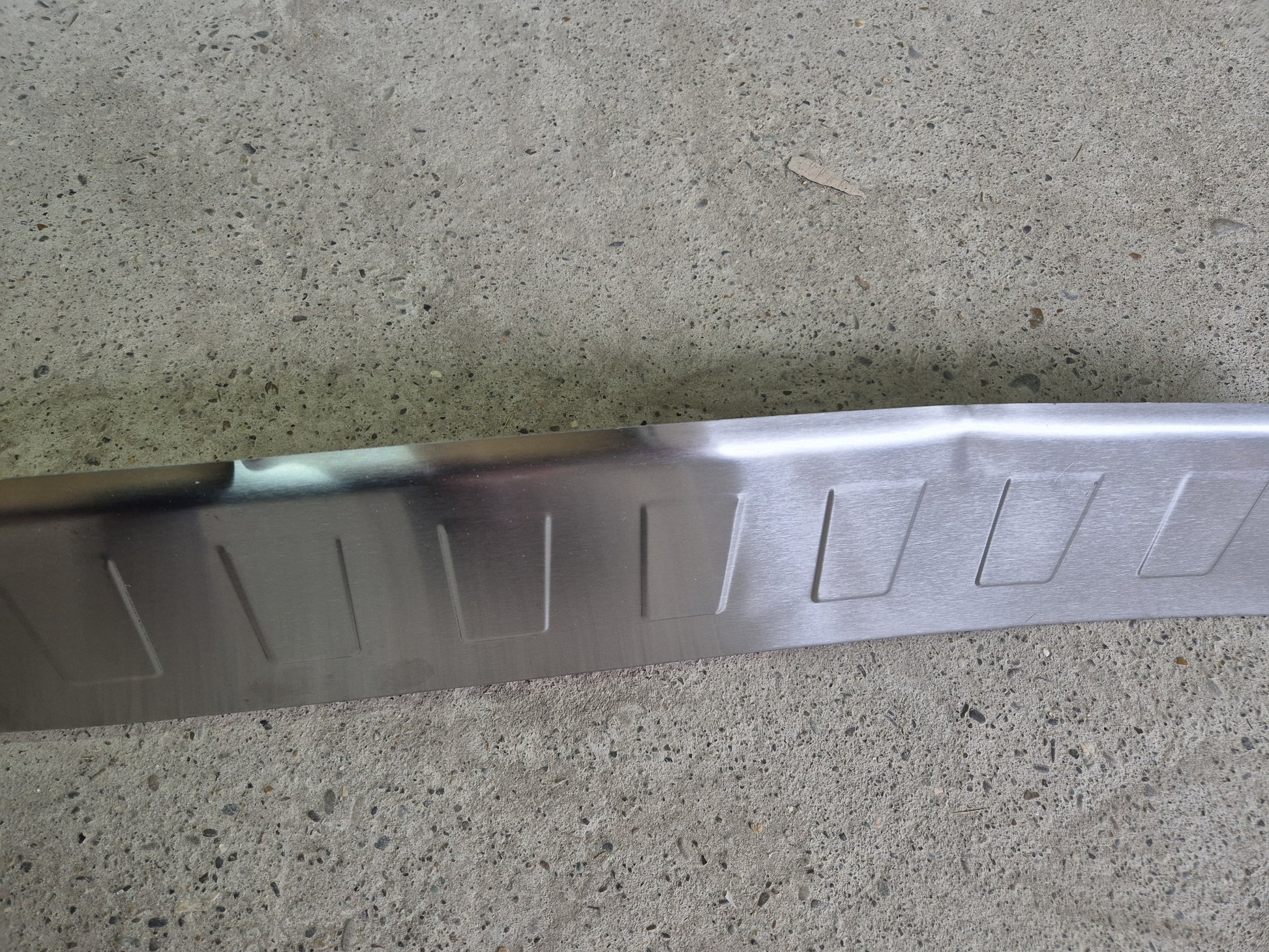 Rear bumper protector stainless steel (Omsa) Clearance for Volkswagen T4 Transporter 1990-2003 - image 4