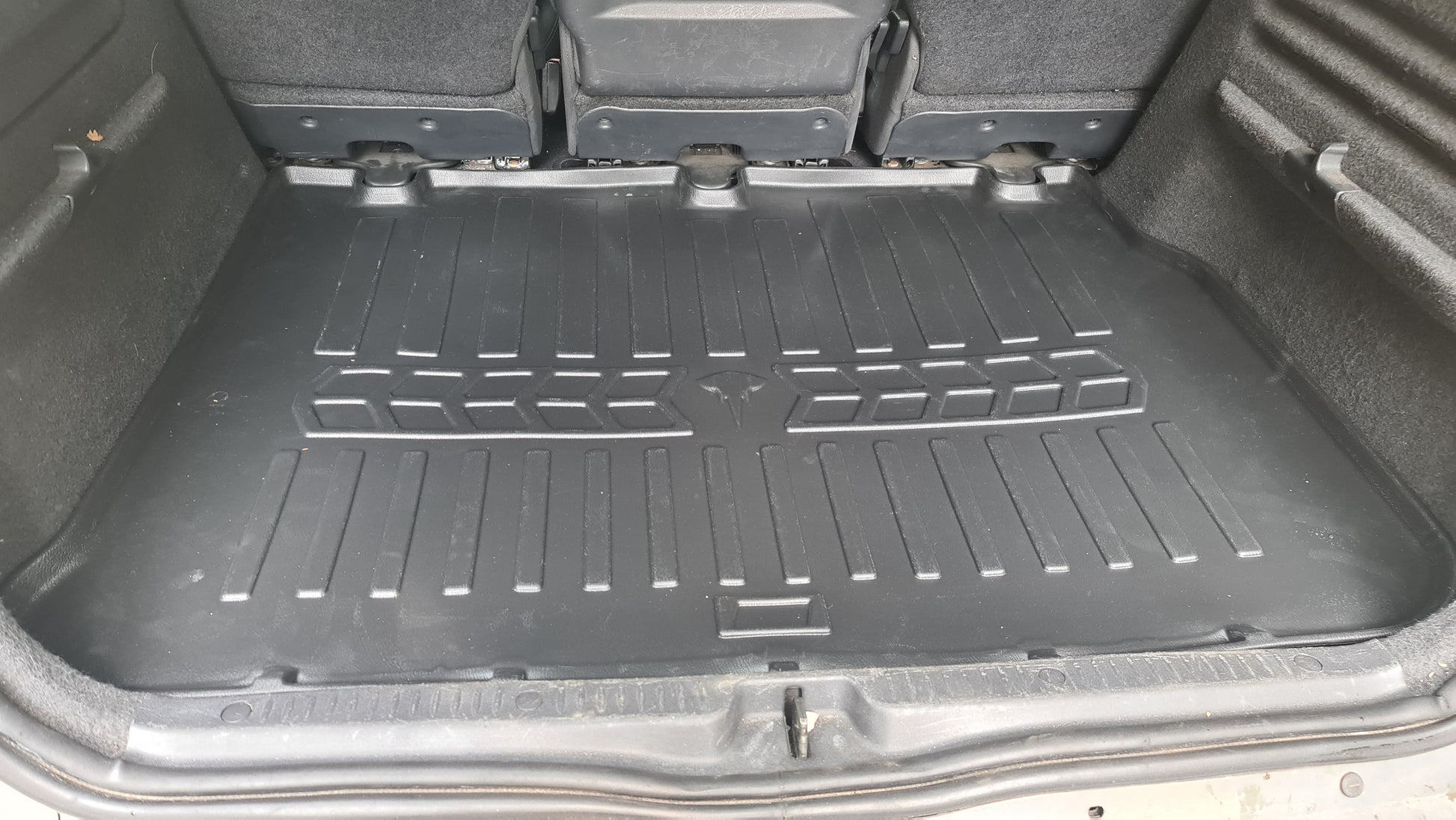 Trunk Mat Stingray 3D (For Scenic) for Renault Scenic/Grand 2003-2009 - image 3