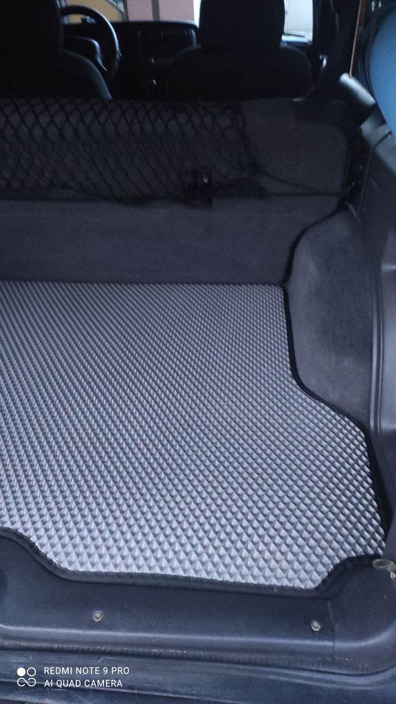 Trunk mat (EVA, gray) for Jeep Cherokee XJ 1984-2001 - Reelken Auto