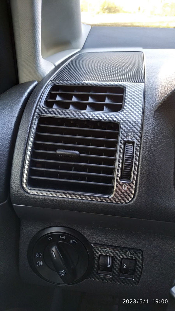 Panel overlay for Volkswagen Touran 2003-2010 - image 17