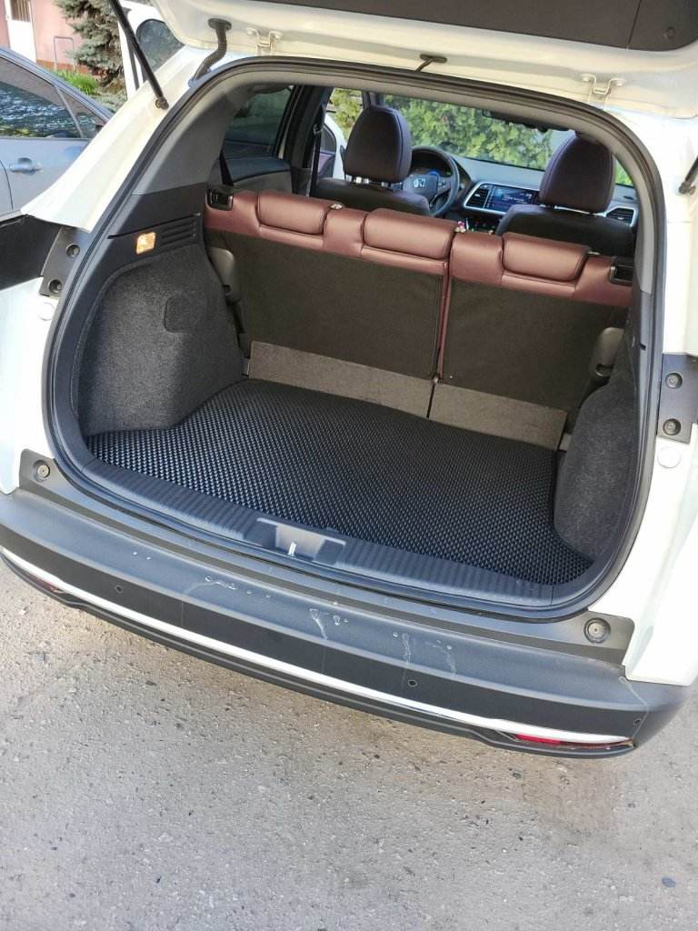 Trunk mat (EVA, black) for Dongfeng MNV - Reelken Auto