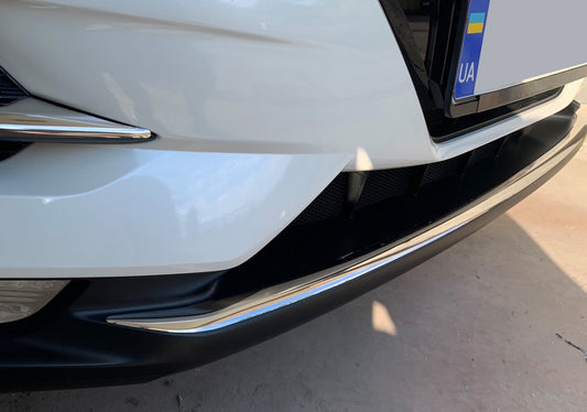 The front bumper spoiler (2017↗︎, stainless steel) for Nissan Qashqai 2014-2021 - image 1