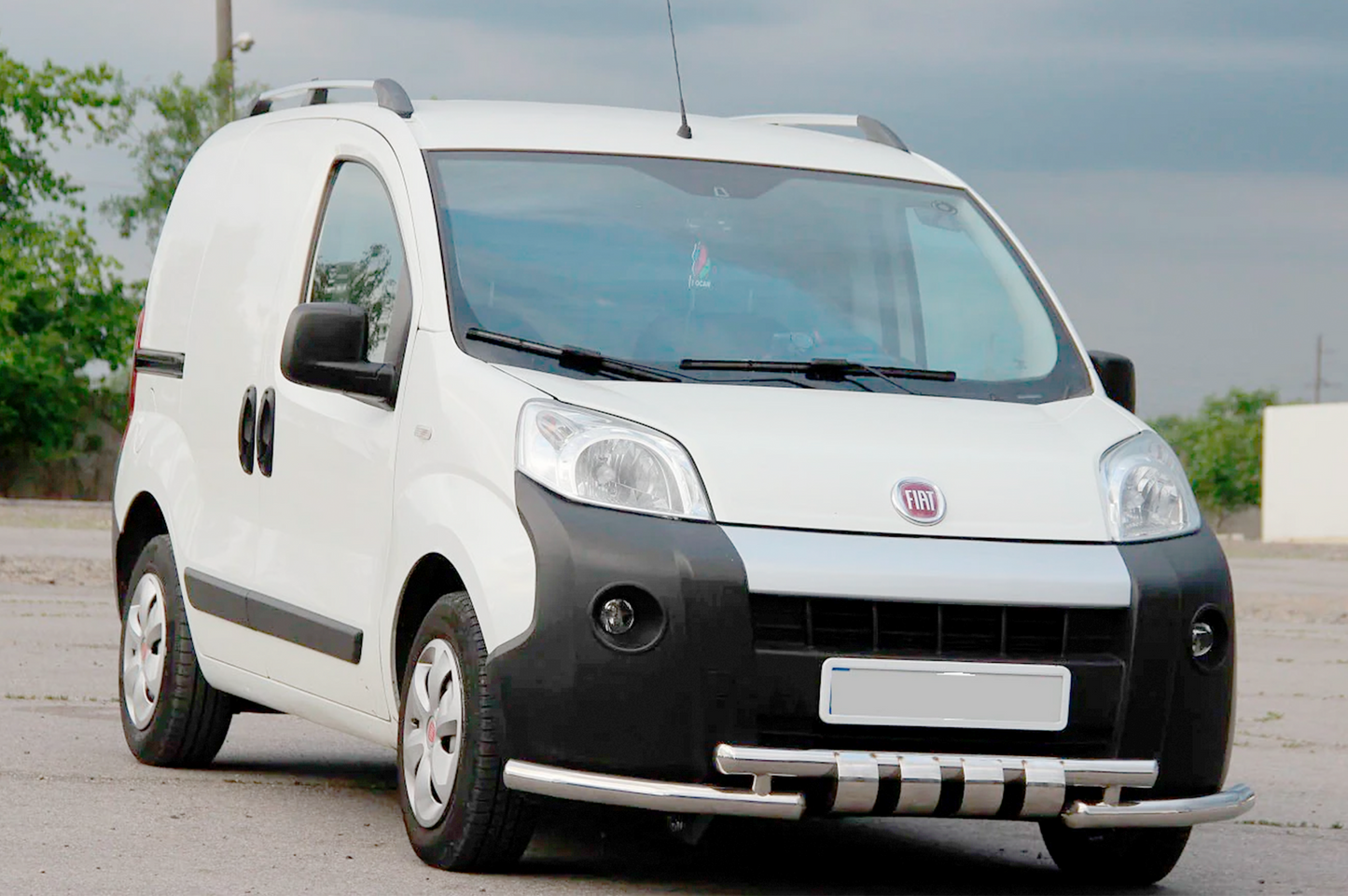 Front Bull Bar Shark Stainless Steel for Fiat Fiorino/Qubo 2008-2024 - image 2