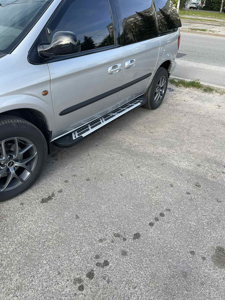 Side Steps Sunrise (2 pcs, Aluminum) for Chrysler Voyager 2001-2007 - image 1