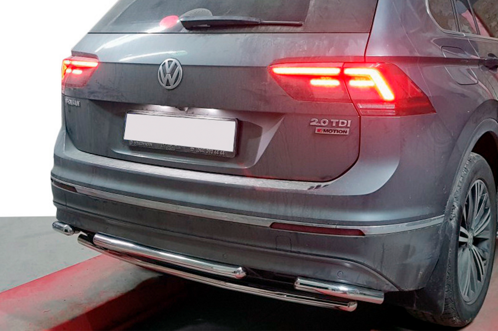 Rear Guard AK001-2 (Stainless Steel) for Volkswagen Tiguan 2016-2023 - image 1