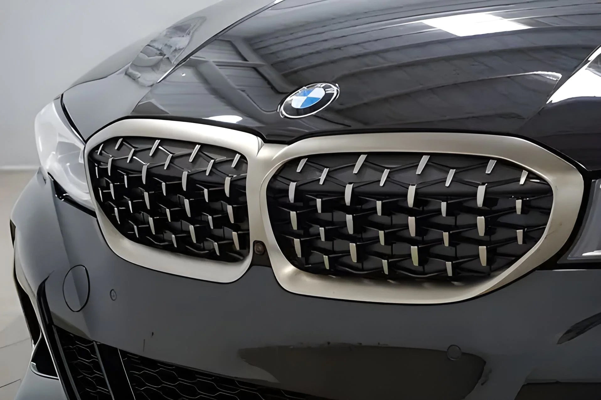 Diamond Silver Kidney Grilles (2018-2022, matte chrome trim) for BMW 3 Series G20/G21 2018- - image 3