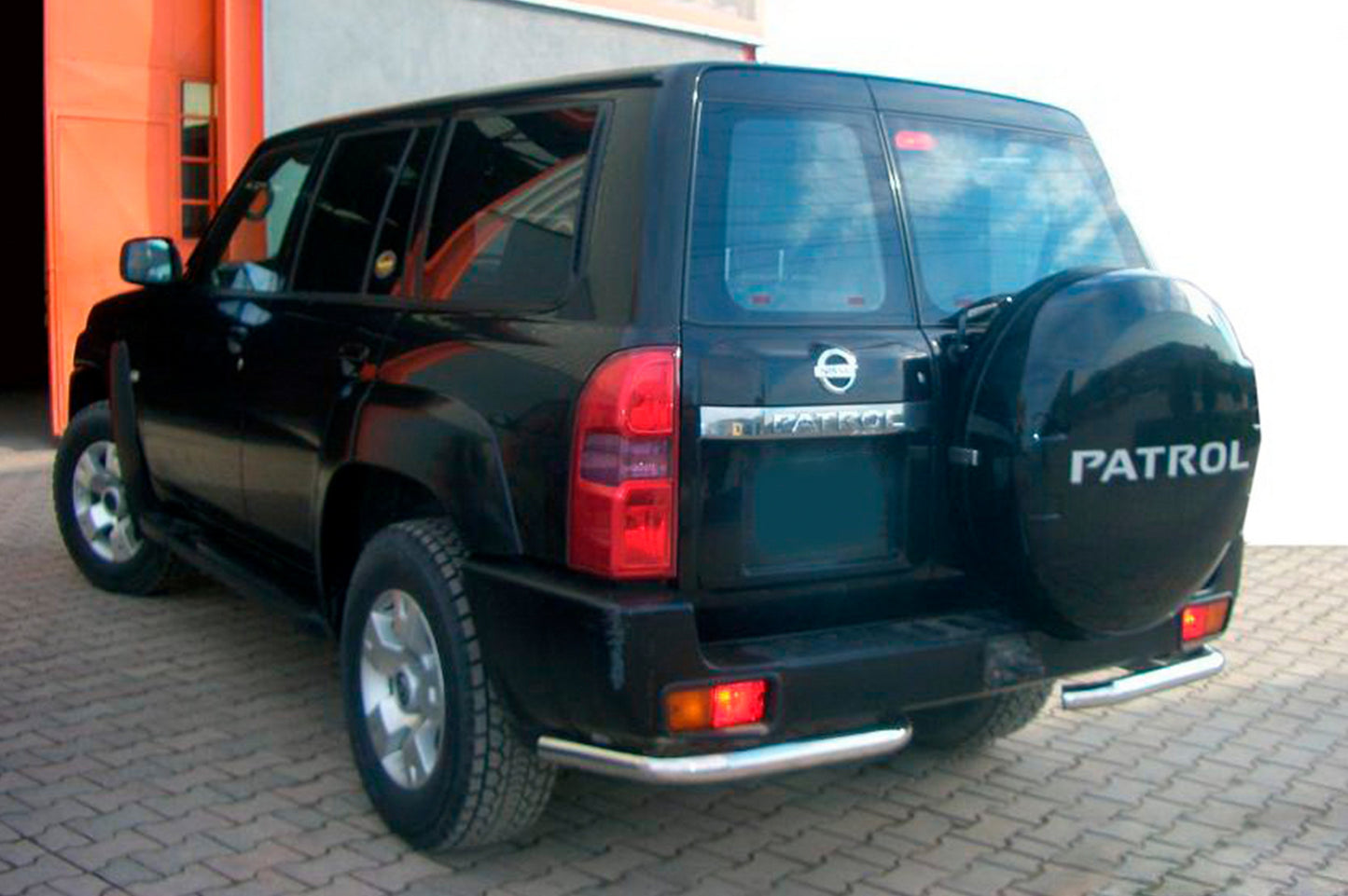 Rear Corner Bars AK003 (2 pcs, stainless steel) for Nissan Patrol Y61 1997-2011 - image 1