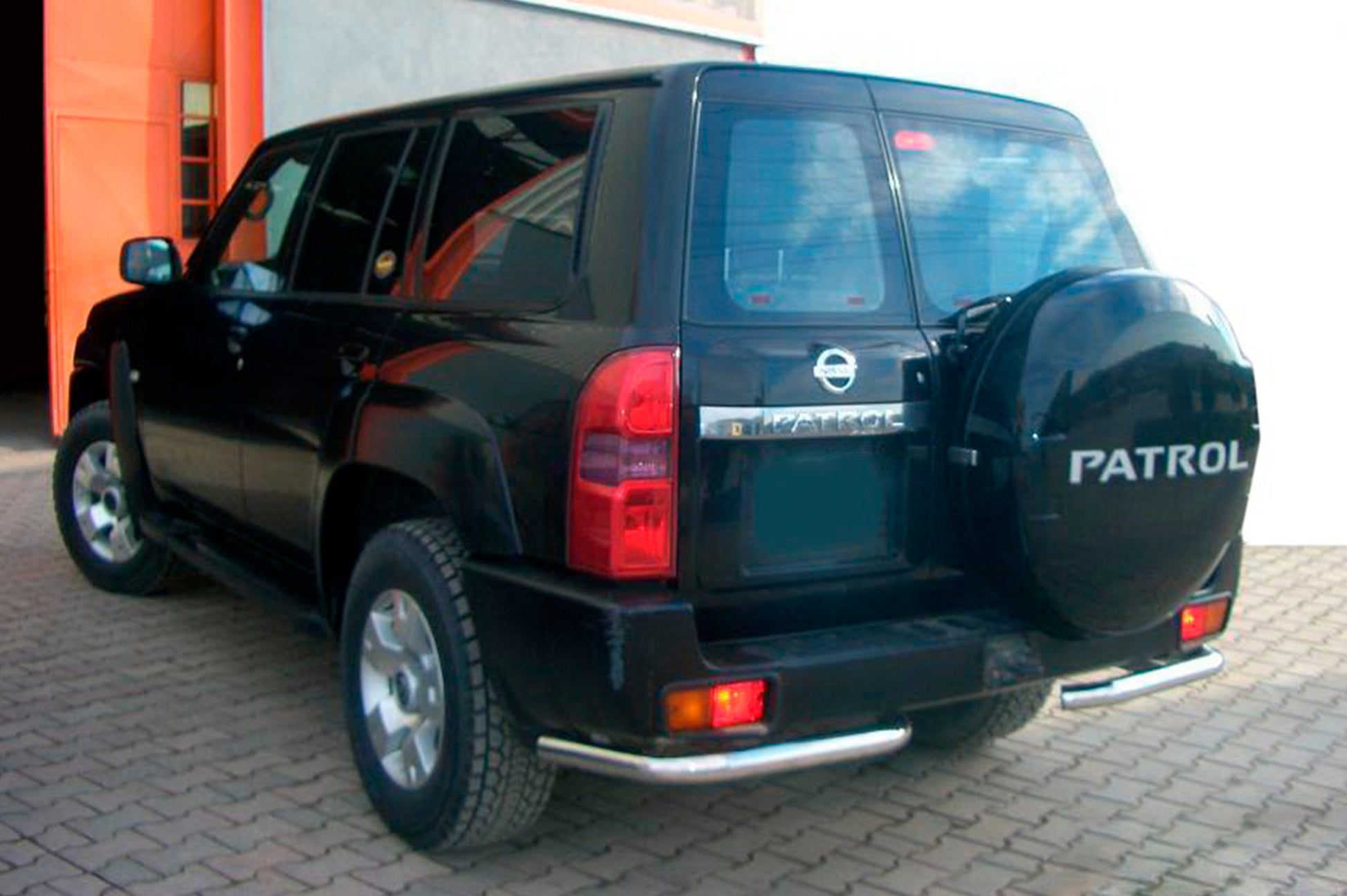 Rear Corner Bars AK003 (2 pcs, stainless steel) for Nissan Patrol Y61 1997-2011 - image 1